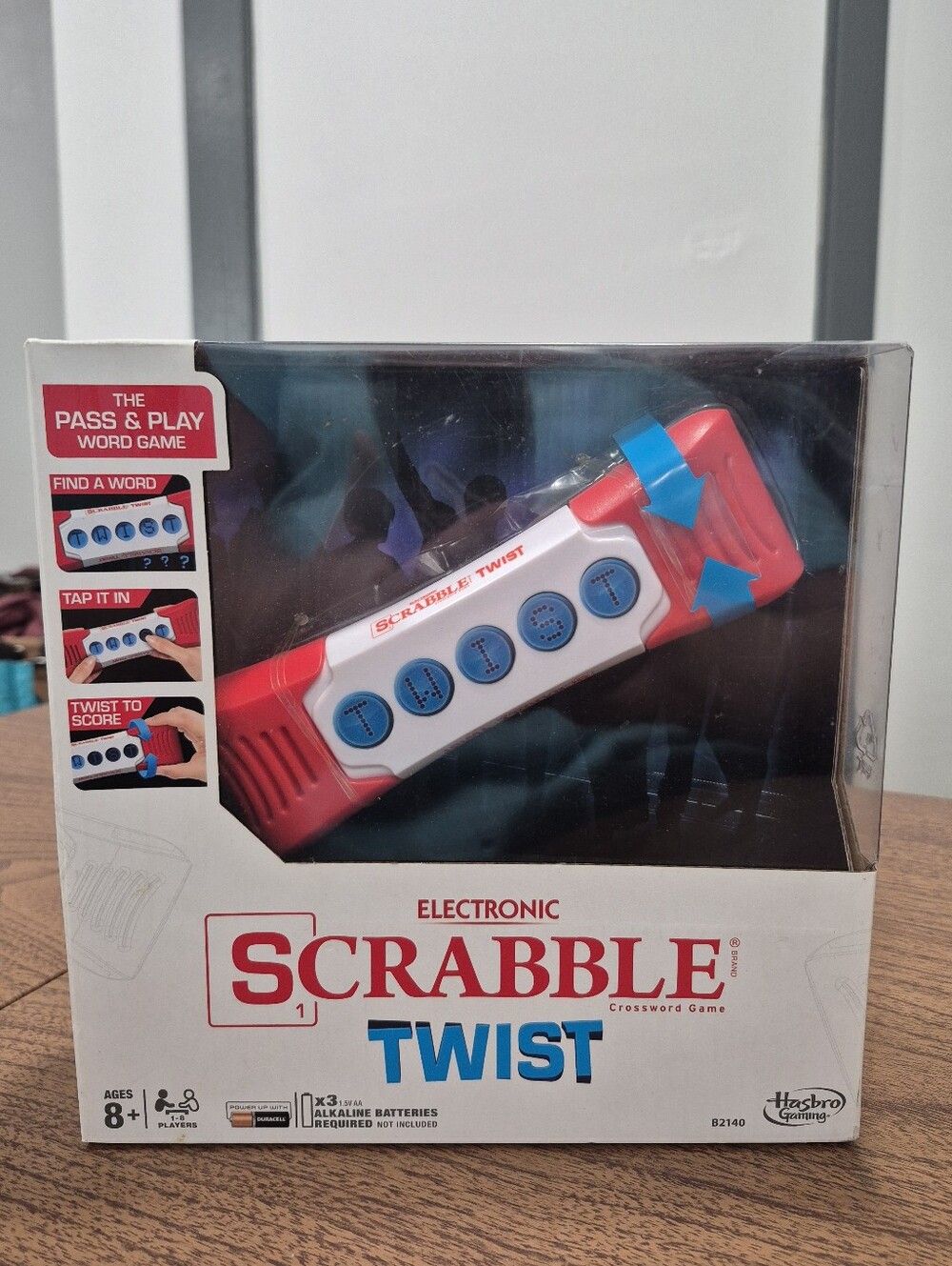 NIB Electronic Scrabble Twist Crossword Game